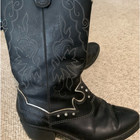 Cowboy boots Size 8 1/2 - Picture 2 of 3